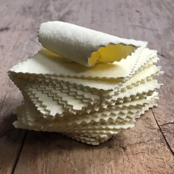 Pack of 10 Jewellery Polishing Cloths Metal Tarnish Remover Cleaner 2.5" x 2.5" - Picture 4 of 9